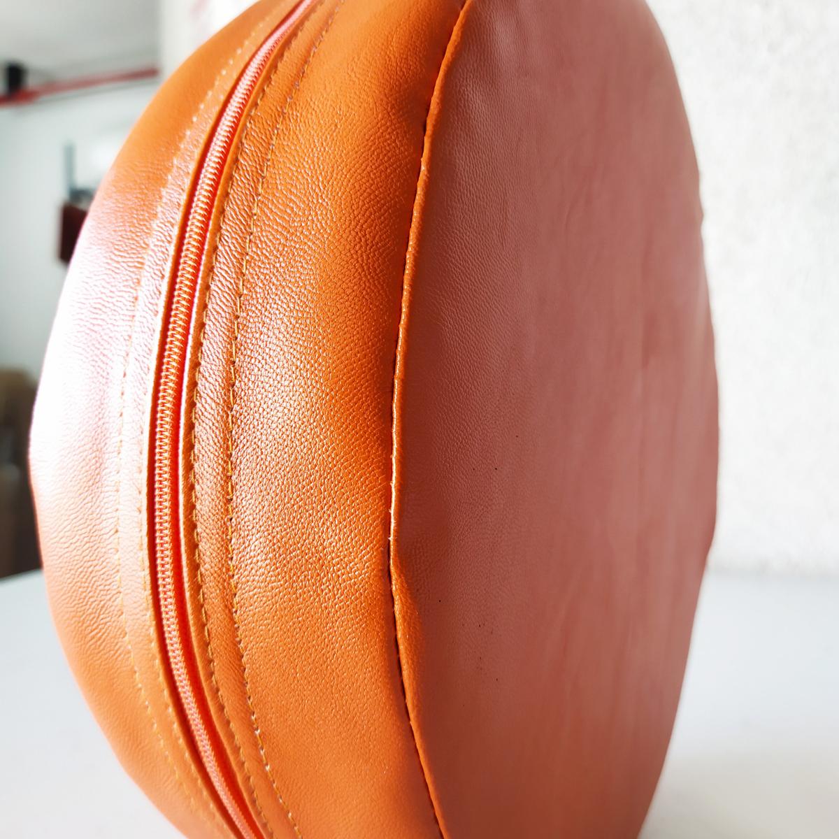 Coussin vibrant enfant ROND ORANGE – Image 3